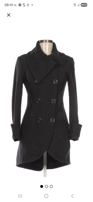 Елегантно дамско палто