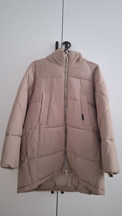 Продам зимнюю куртку, в хорошем состоянии