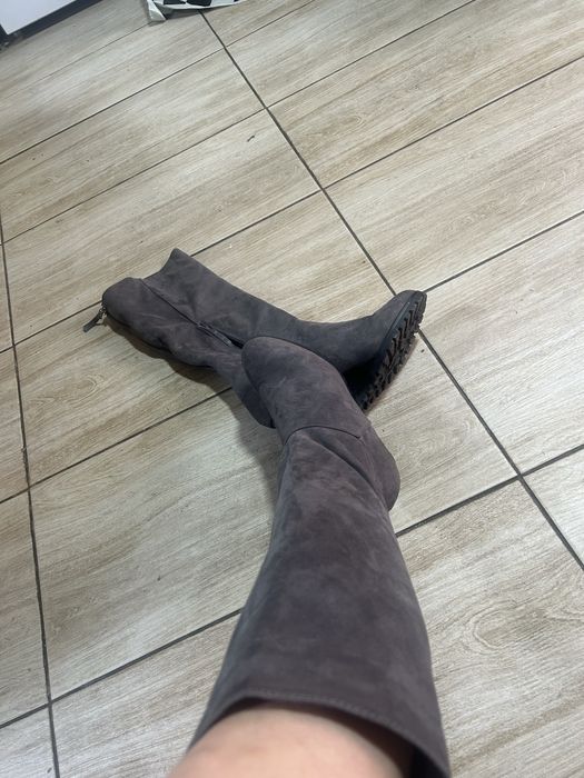 Ghete inalte piele intoarsa