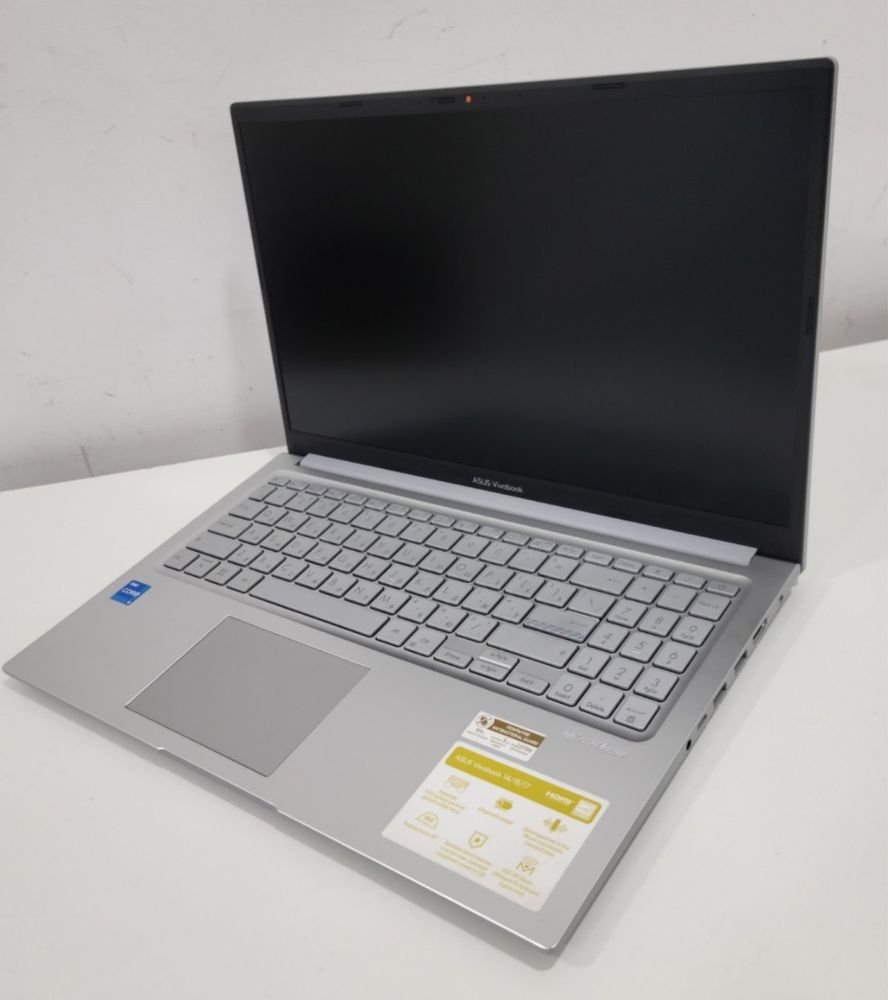 Asus vivobook Core i5/13chi avlod