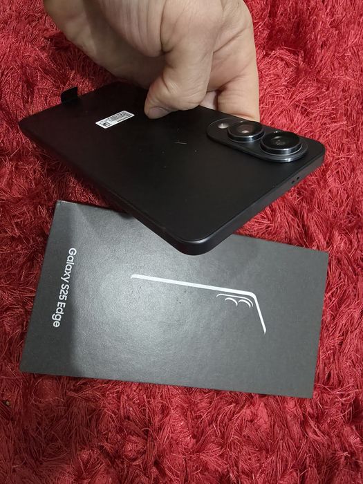 -Samsung S25 Edge, Nou, Nefolosit, 256Gb, 12Ram, 0 cicluri incarcare,
