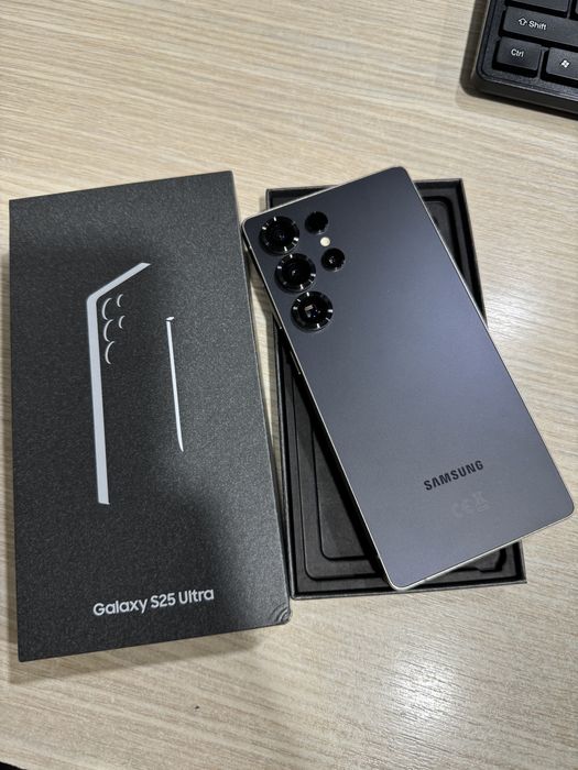 Samsung S25 Ultra, 12GB RAM, 256GB, 5G, Titanium Black, Impecabil!!!