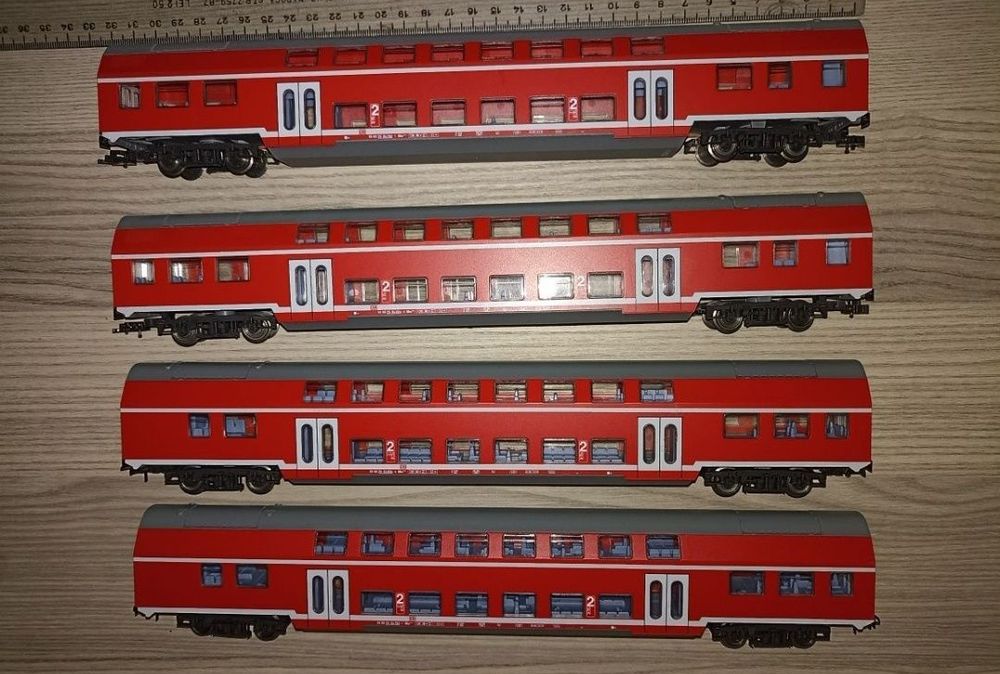 Piko vagoane de călători etajate scara H0 

Preț pe bucata 29