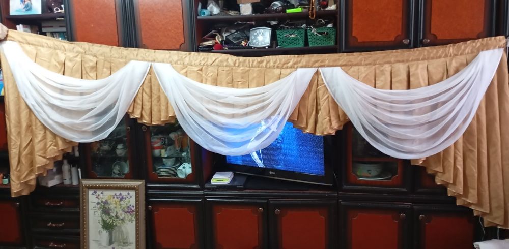 Продаю ламбрекен, тюль разную