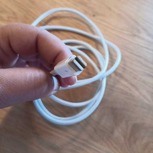 НОВ! Кабел Thunderbolt към Thunderbolt (мъжко-мъжко), 2 метра