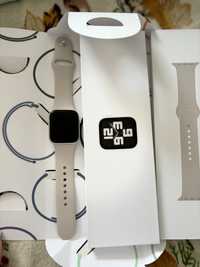 Apple Watch Se 2022 40 мм starlight-бежевый