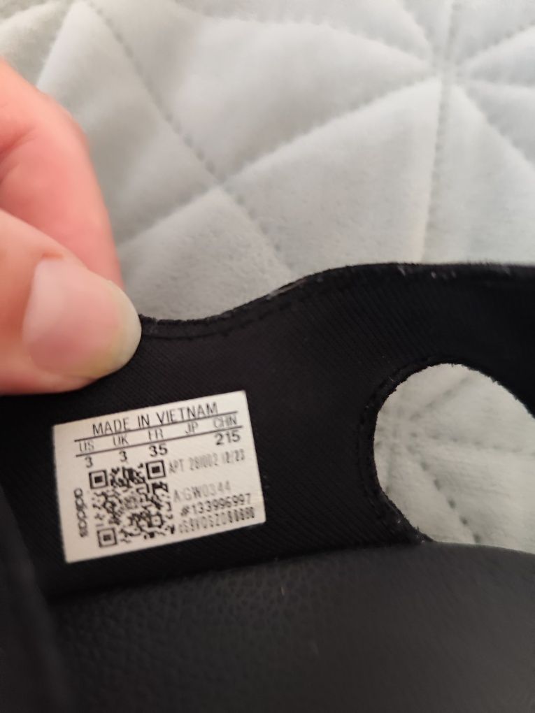 Детски сандали Adidas , размер 35