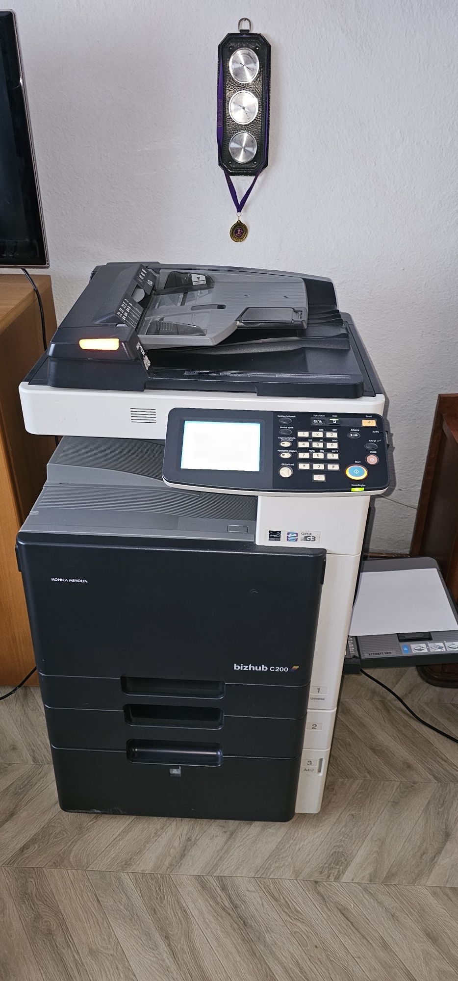 Imprimanta/Multifuncționala/ Copiator Konica Minolta C200  COLOR