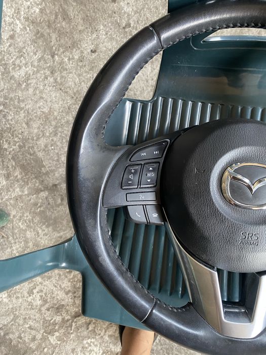 волан с айрбег мазда 6 след 2013