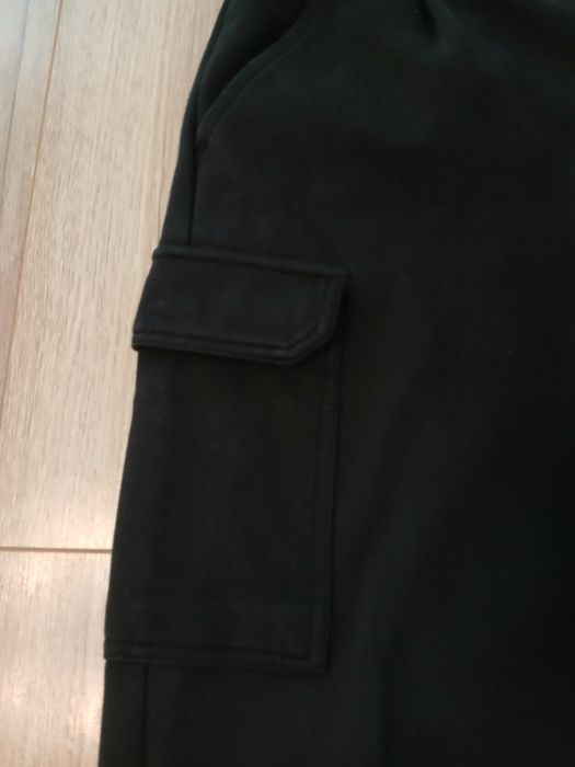 Спортен анцунг панталон Reserved M