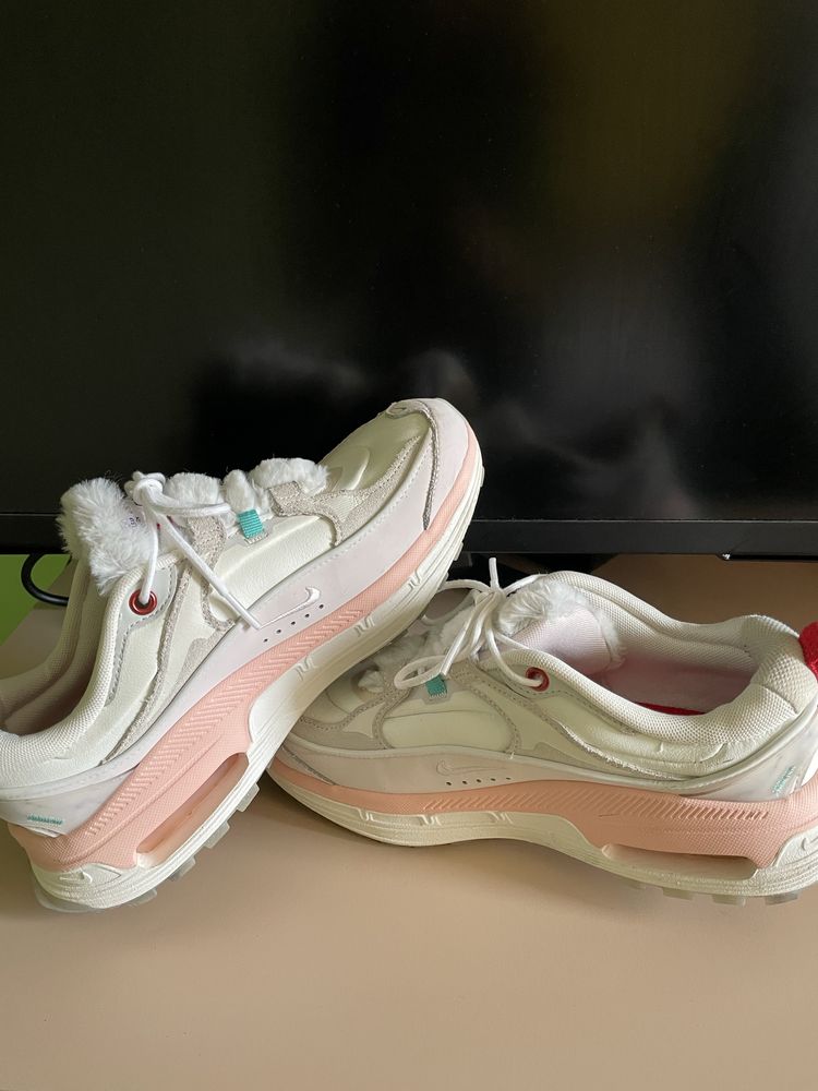 Оригинални Nike