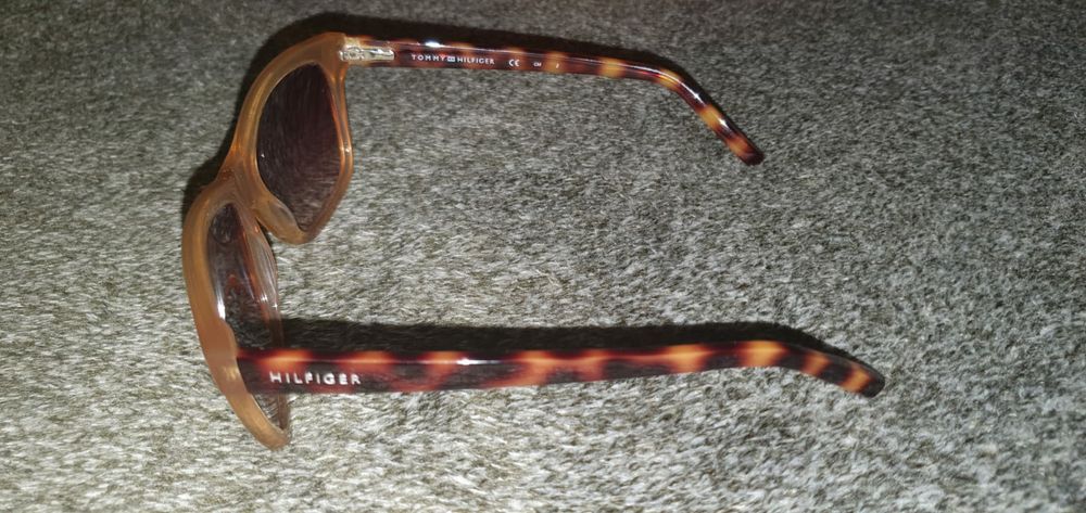 Ochelari de soare Tommy Hilfiger originali