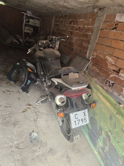 Aprilia pegaso 660 за части с документи