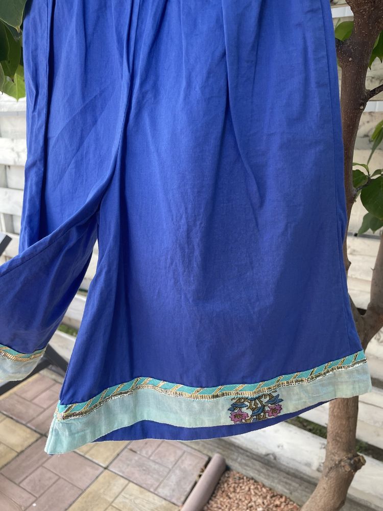 Costumas fetite India traditional palazzo bluza brodata aplicatii