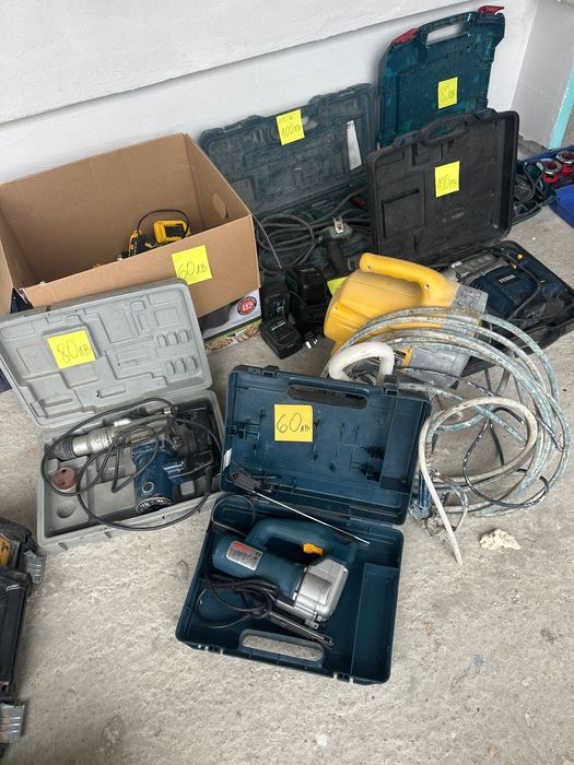 Машинки Bosch, dewalt,titan,wagner