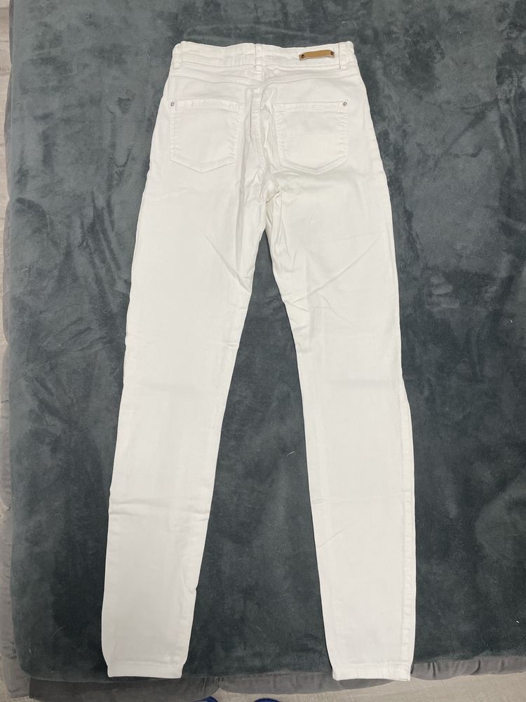Дънки Zara, Stradivarius, Bershka, Only