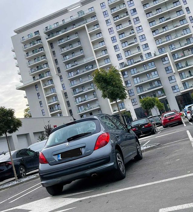 Peugeot 207 automata 5 usi navigatie echipare sport