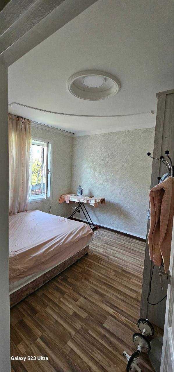 Продается квартира 77 серия
ОВИР Мирзо Улугбек район