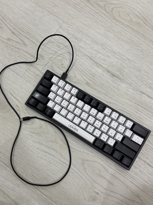Проводная клавиатура