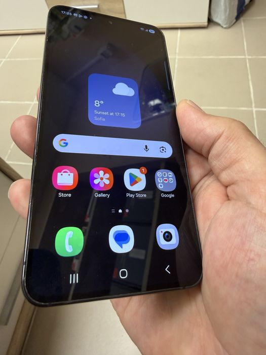 Samsung Galaxy S23 5G 8/128gb отличен