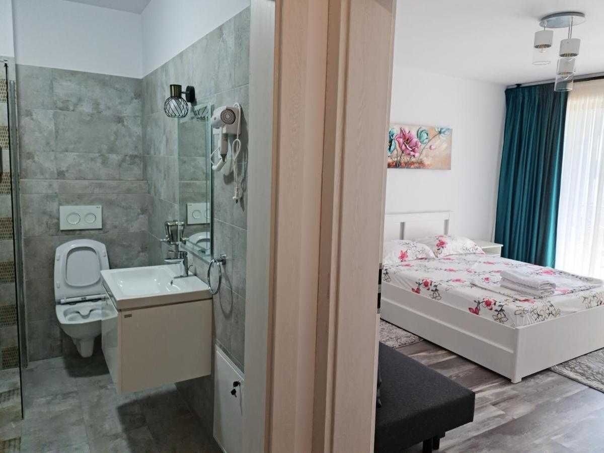 Apartament regim hotelier, zona Bazin Olimpic, Lidl Cetate