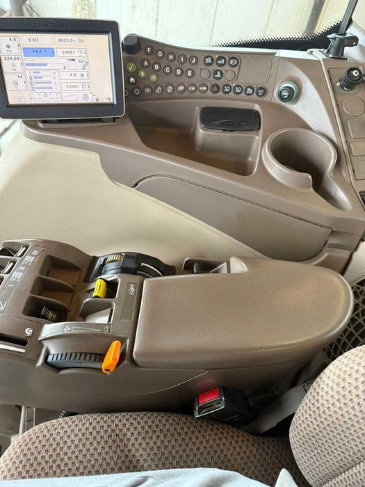 Vand tractor John Deere 6210R