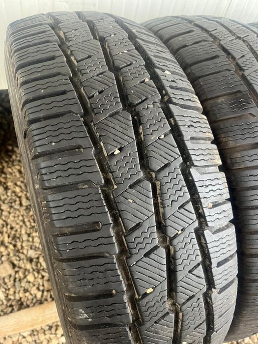 235/65 16 C Anvelope de iarna ,Michelin