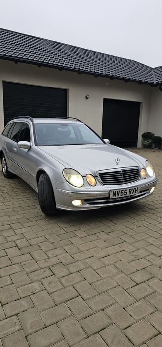 Mercedes EClas 320 , 3000 V6 Volan Partea Dreapta