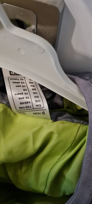 Vesta Decathlon pt 10 ani