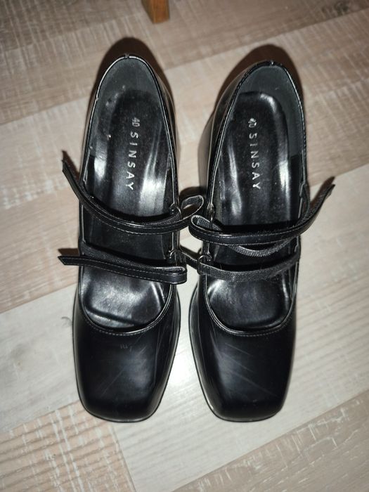 Pantofi negri sintetic noi