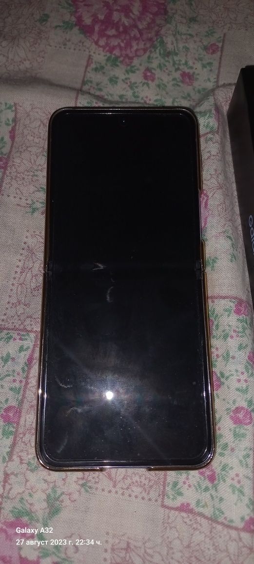 Самсунг галакси flip4+часовник