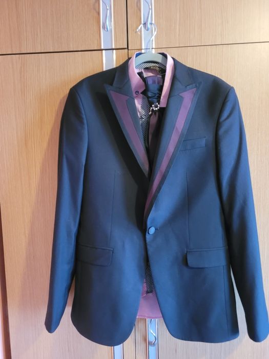 Vand costum elegant impecabil ginere/ naș