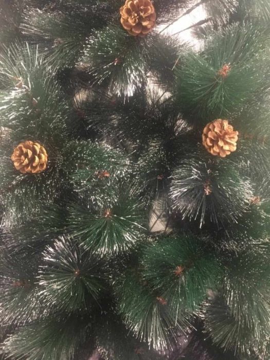 Коледни елхи с шишарки и сняг - ТОП качество и цена !