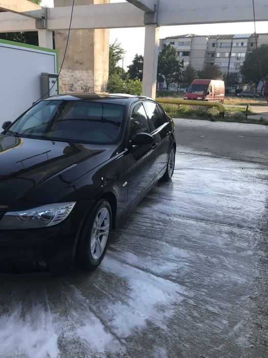 Vand BMW E 90 in stare perfecta de functionare
