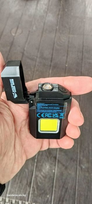 Запалка Електрическа с лед фенер