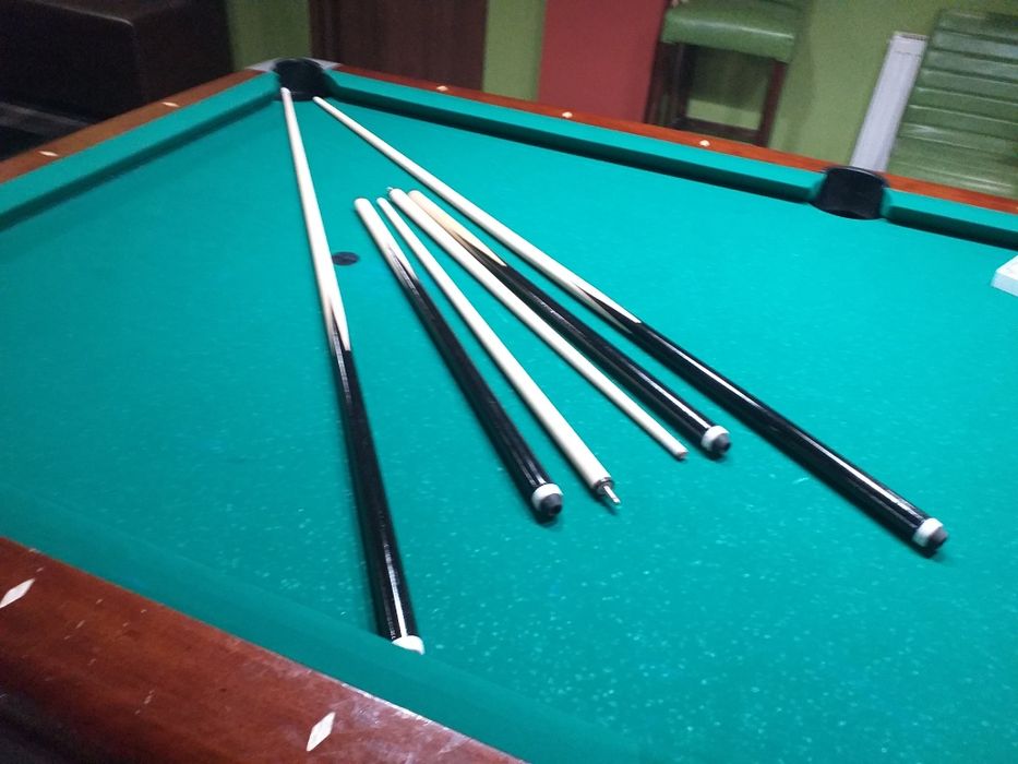 Tacuri biliard lungime 143