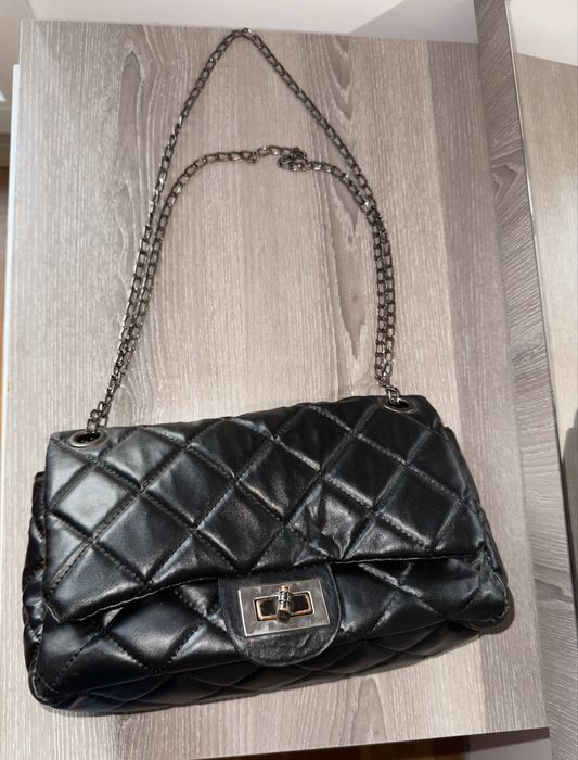 Дамски чанти.