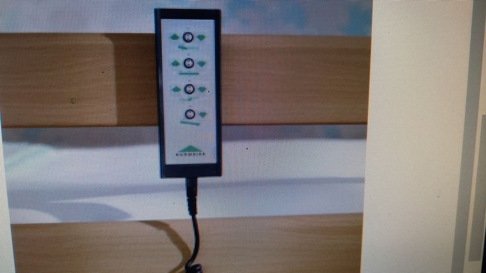 Vând pat electric pentru spital/bolnavi aproape nou în stare perfectă