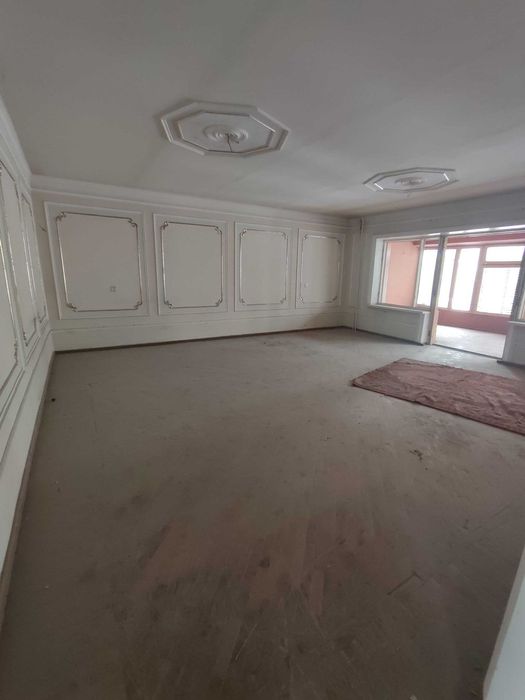 Продам 5-ти комнатную 180м2  Совмин.дом Дружба Народов