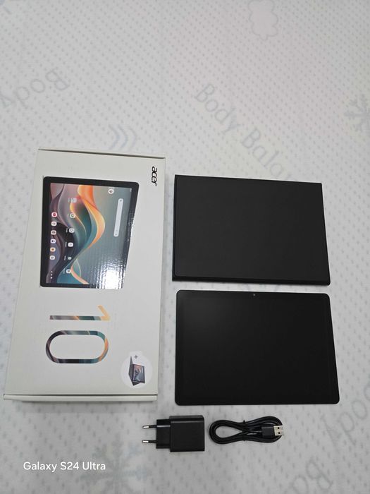 Acer Iconia Tab M10