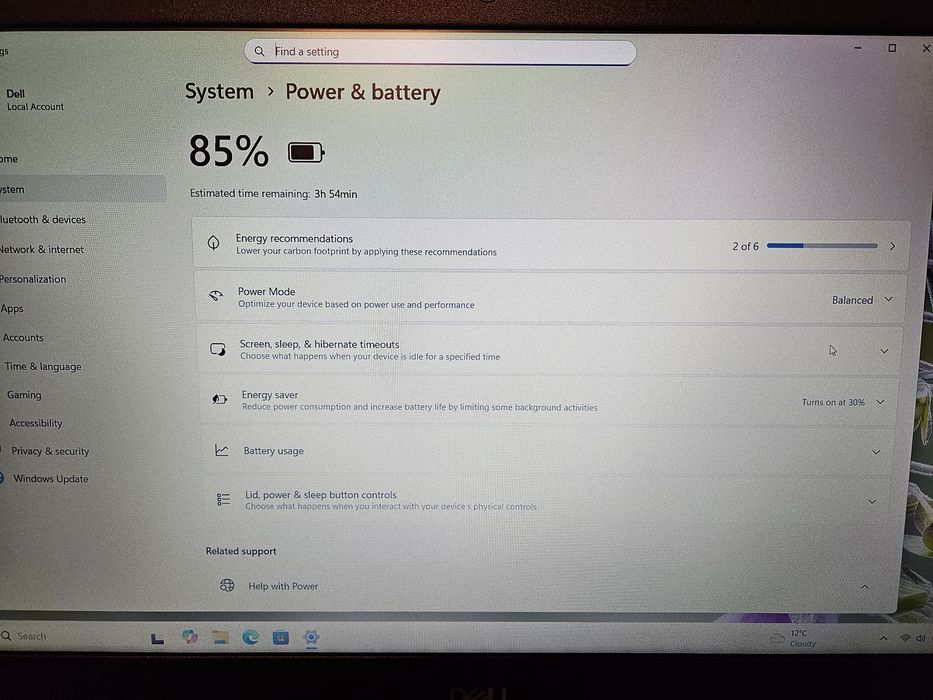 Laptop Dell (i5 1035g1, 16gb ram, 256gb ssd, 500gb Hdd)