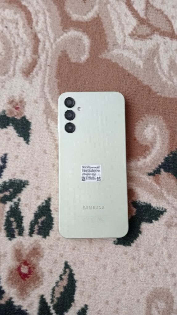 Samsung A14 yangi