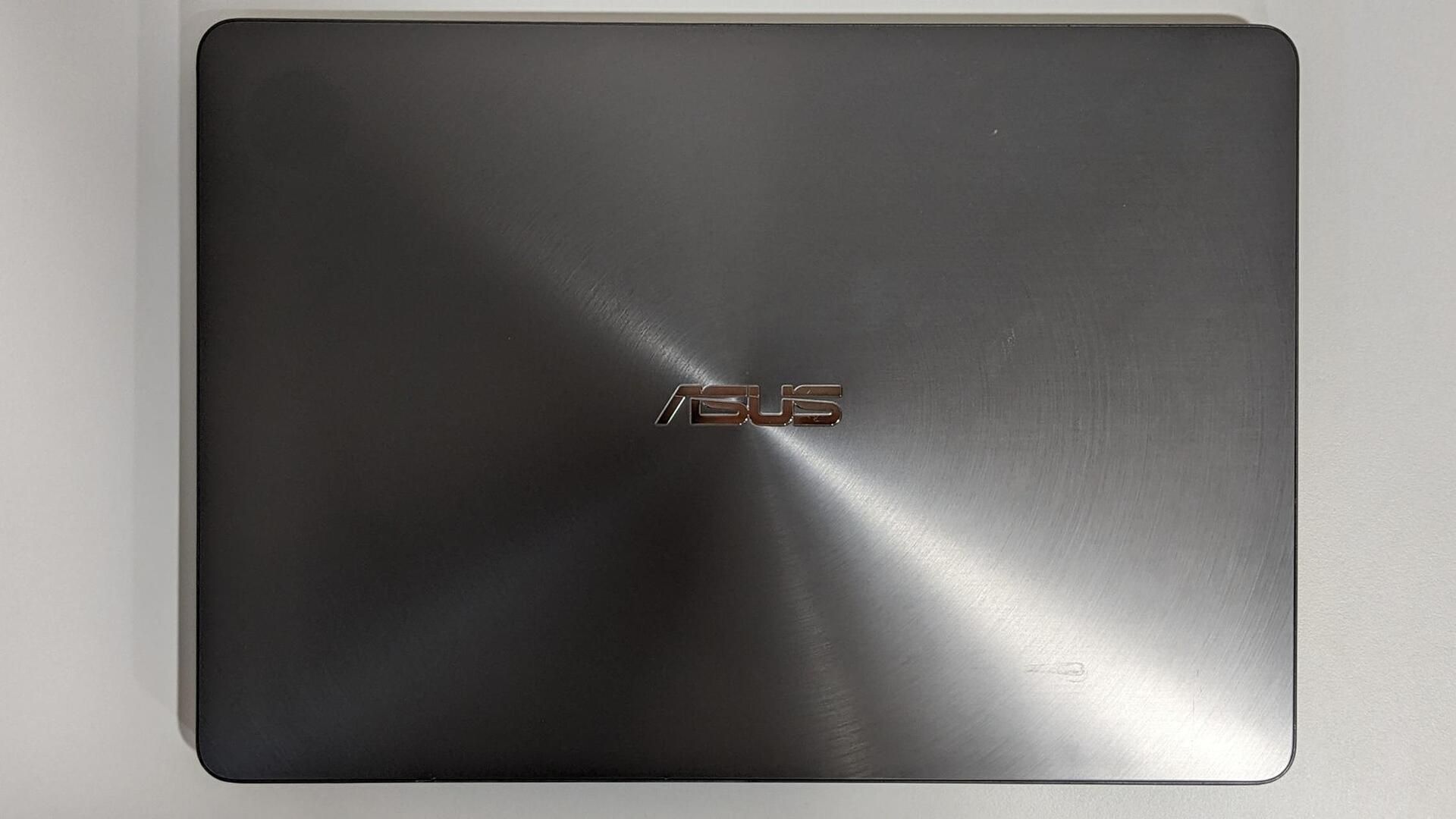Asus ZenBook UX430UA 14" 1920x1080 i5-7200U 8GB 256GB УНИКАЛЕН