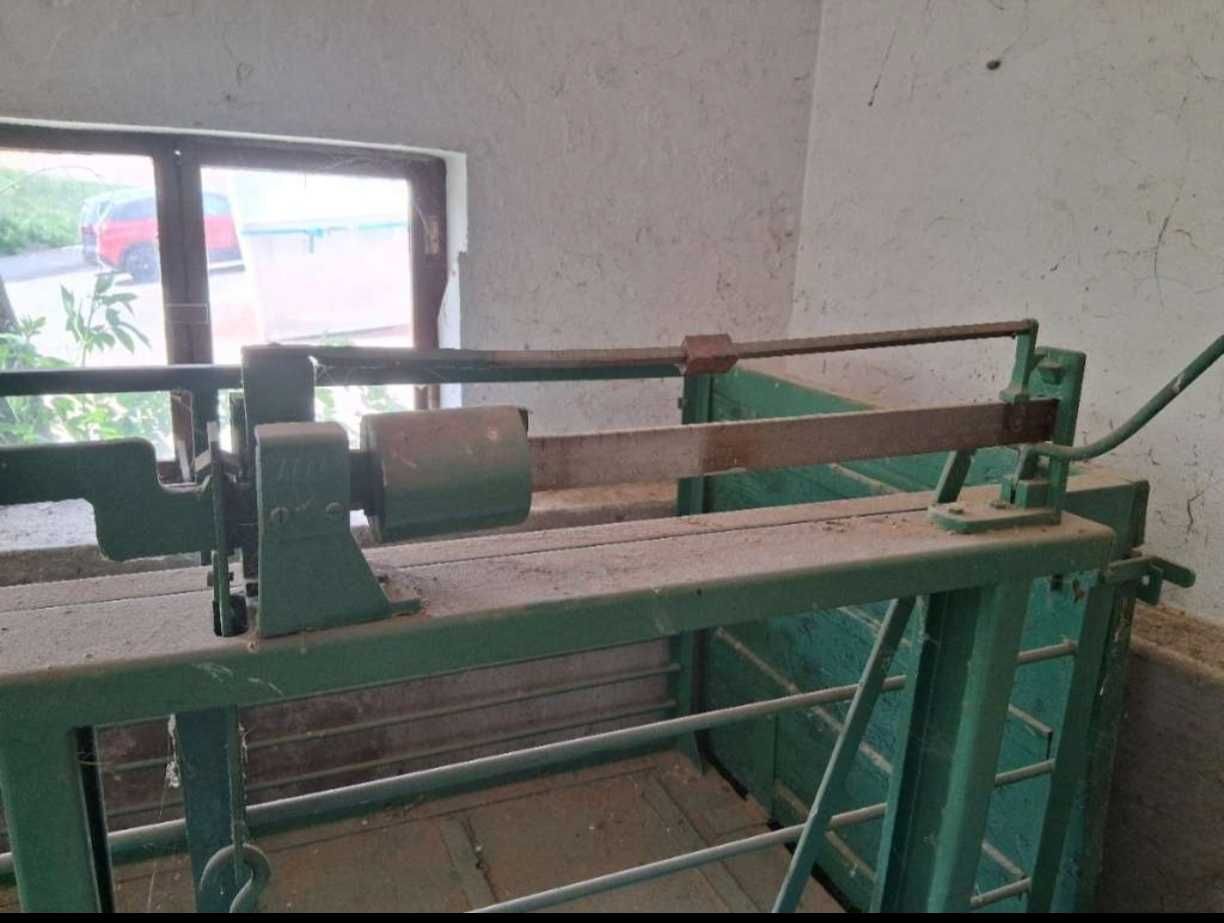 CÎNTAR pentru Animale 1500kg