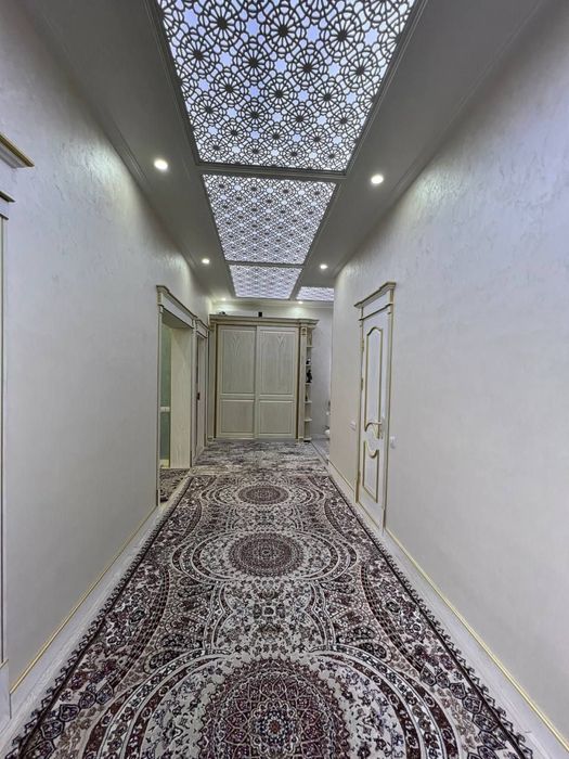 3- комнатная квартира , Ц-2 , Алайский рынок , Басри Баба Новостройка