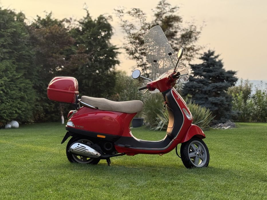 Piaggio Vespa LX50