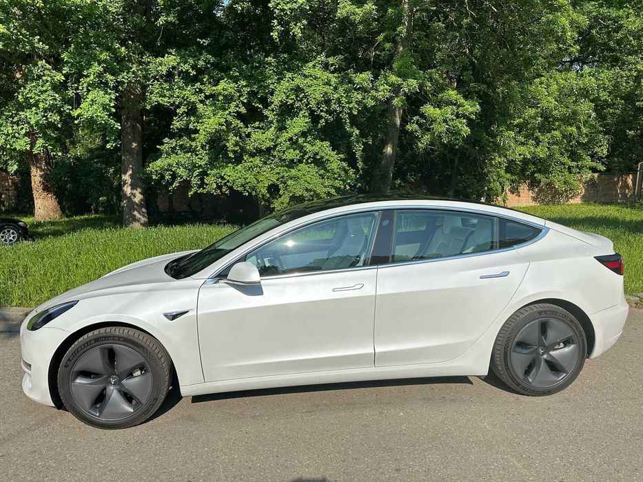 Tesla Model 3 Long Range Dual Motor 351 Cp