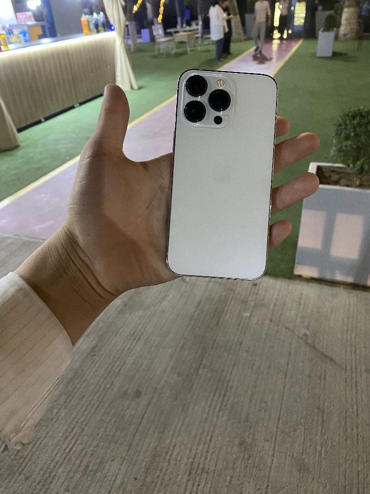 Iphone 13 pro 128Gb karobka yo'q garantiyasi bor