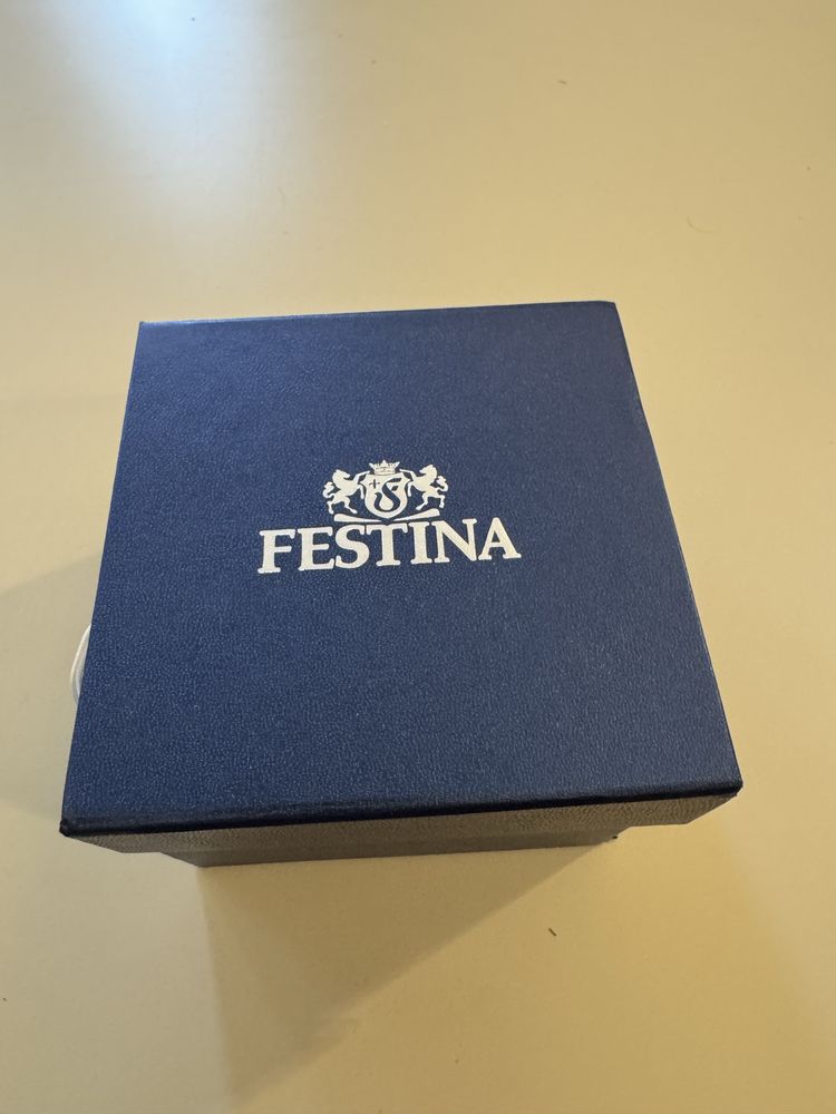 Ръчен часовник Festina
