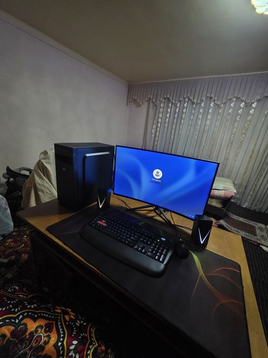 Igravoy PK+Monitor 27 180 hz sotiladi sostayanasi ideal